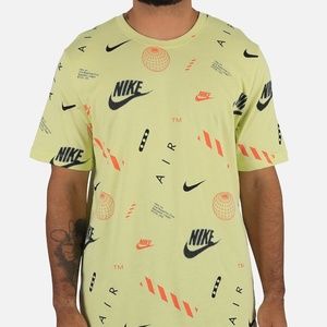 NIKE MENS NSW AOP NIKE INC. HQ LOGO TEE Casual Trendy Drip Stylish Size XL TEE